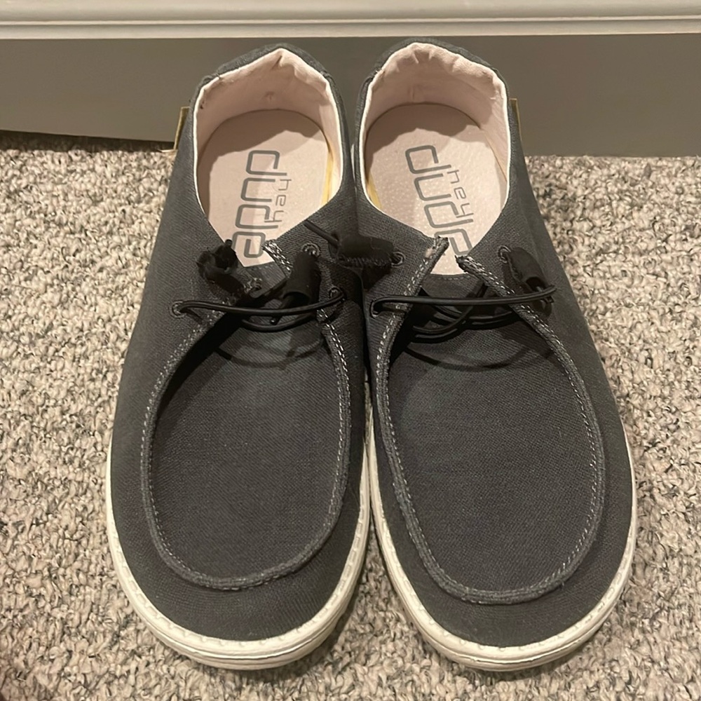 Hey dude shoes